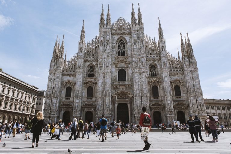 milan-cathedral-2436458_1280